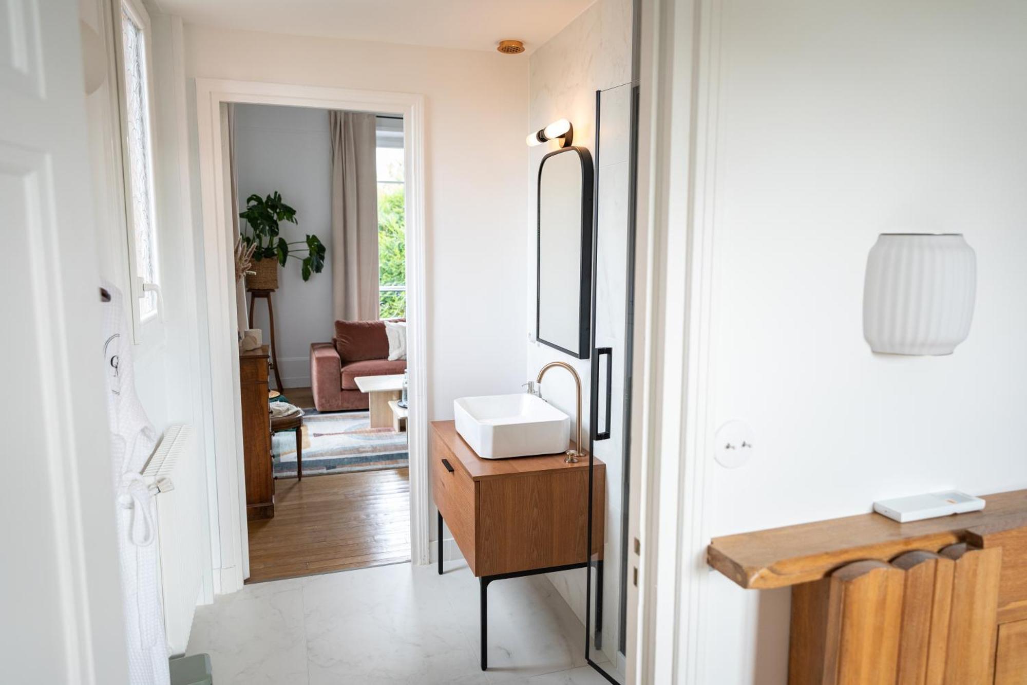 La Grande Maison Lgm Lesches Εξωτερικό φωτογραφία