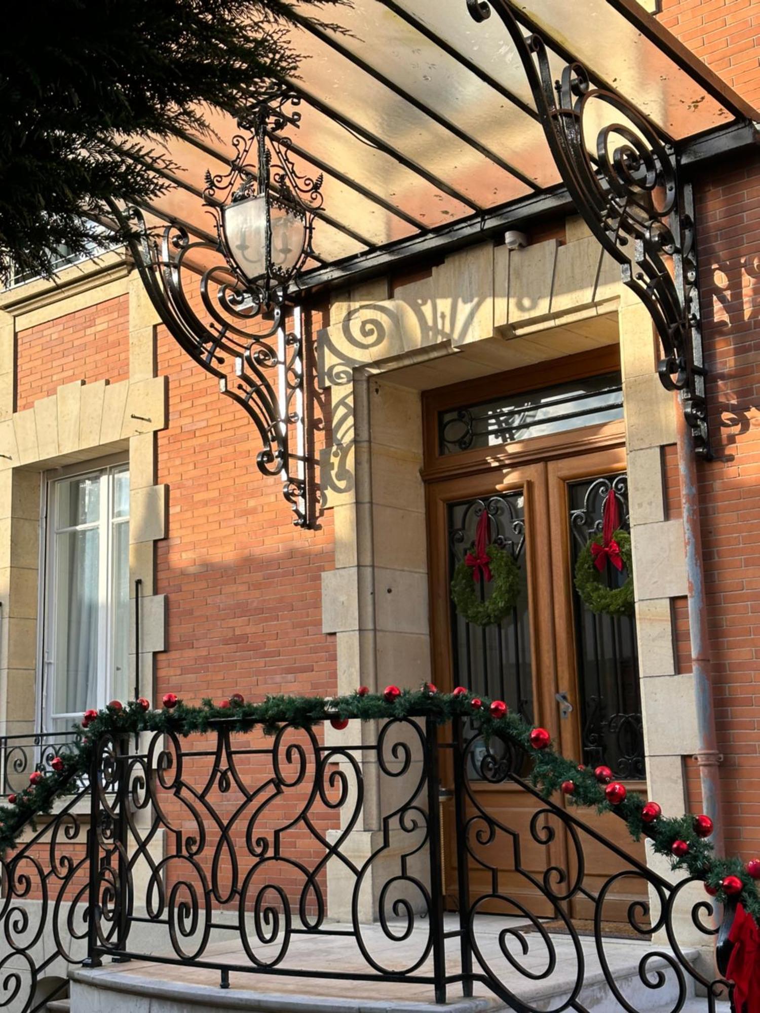 La Grande Maison Lgm Lesches Εξωτερικό φωτογραφία